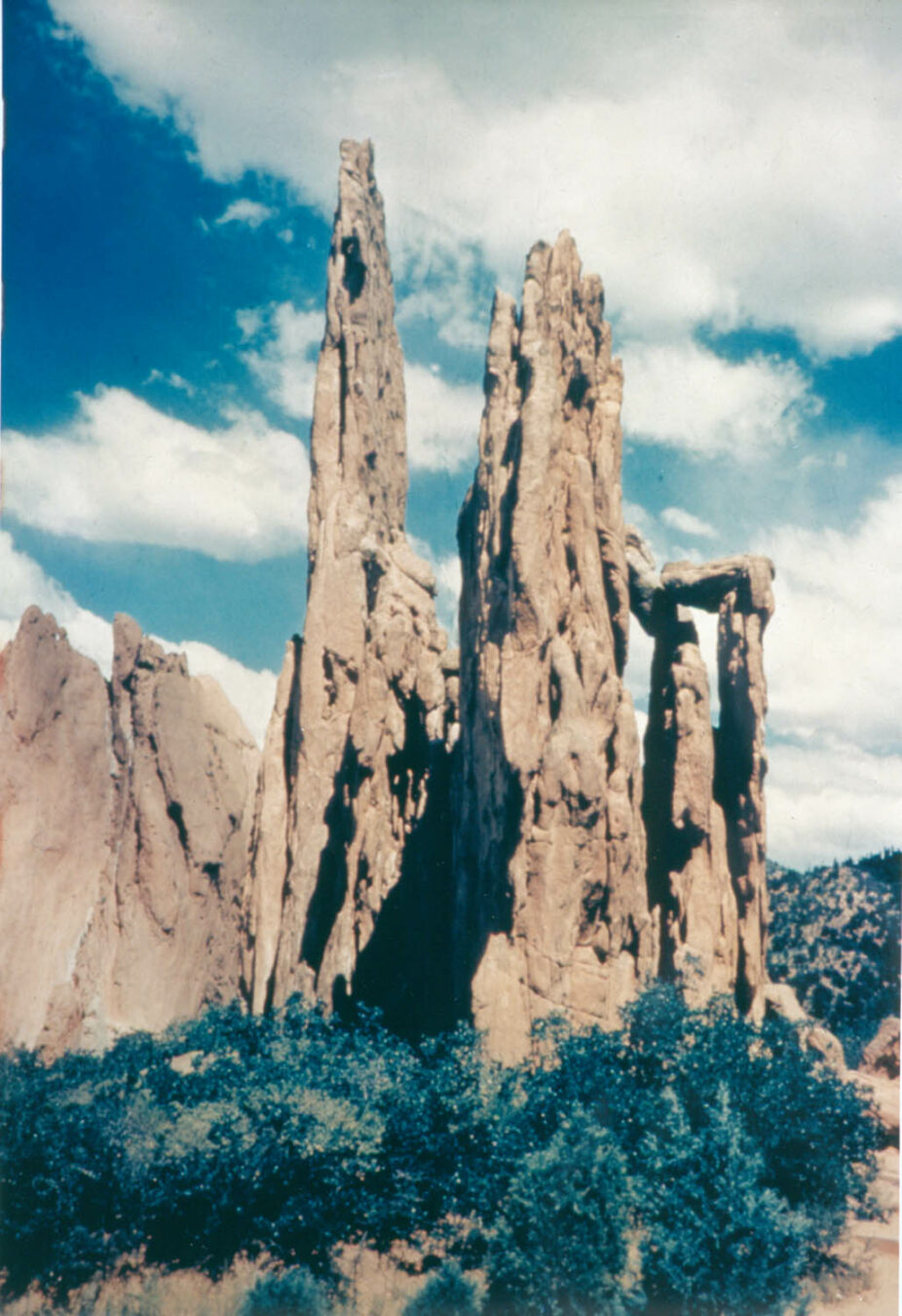 JOINT22b2_MIKE_KELLEY_THE_SUBLIME_Dreadful_Precipices